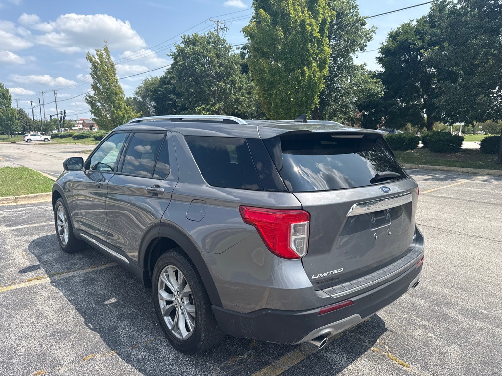 2023 Ford Explorer Image 4
