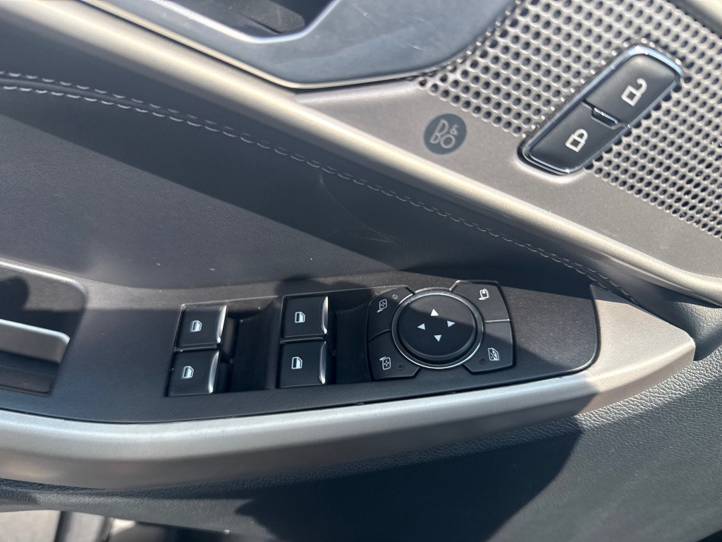 2023 Ford Explorer Image 8