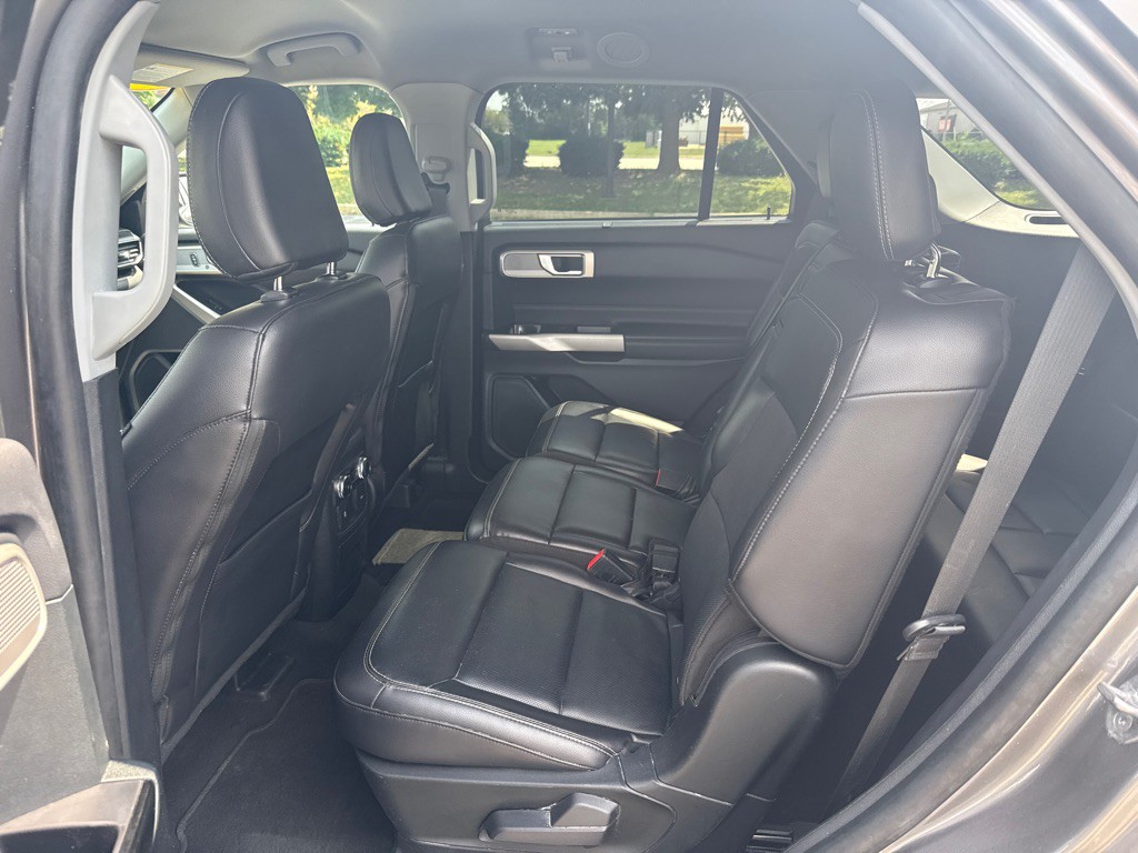 2023 Ford Explorer Image 9