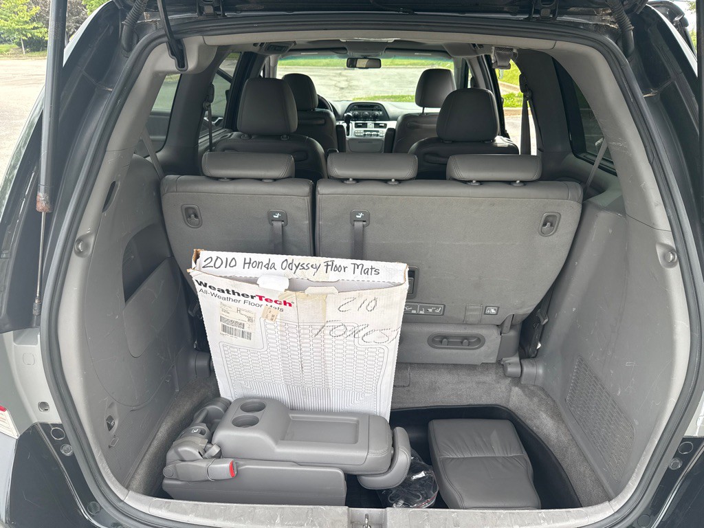 2010 Honda Odyssey Image 7