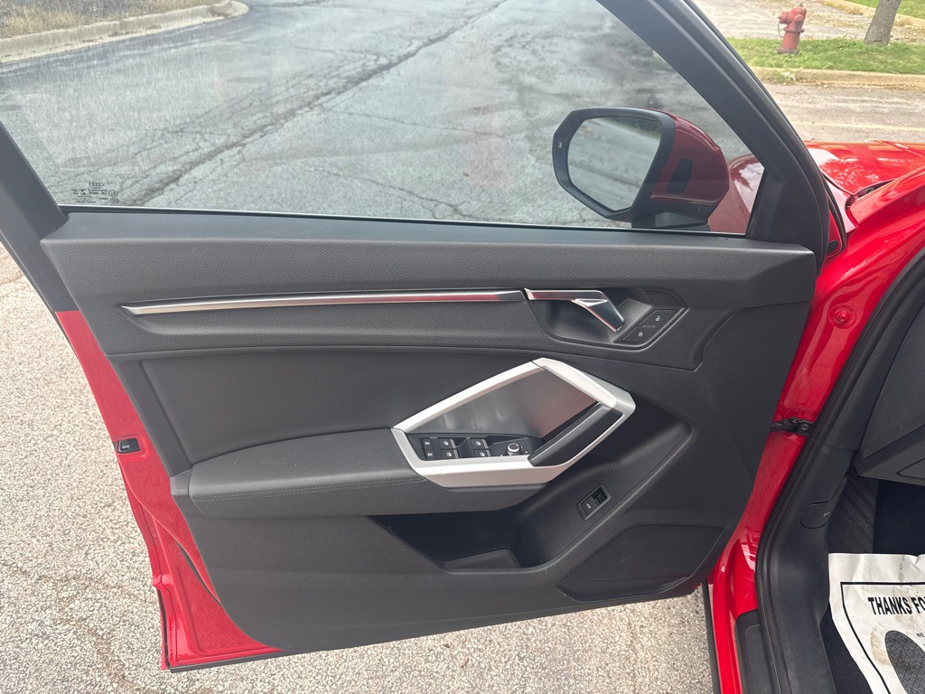 2020 Audi Q3 Image 7