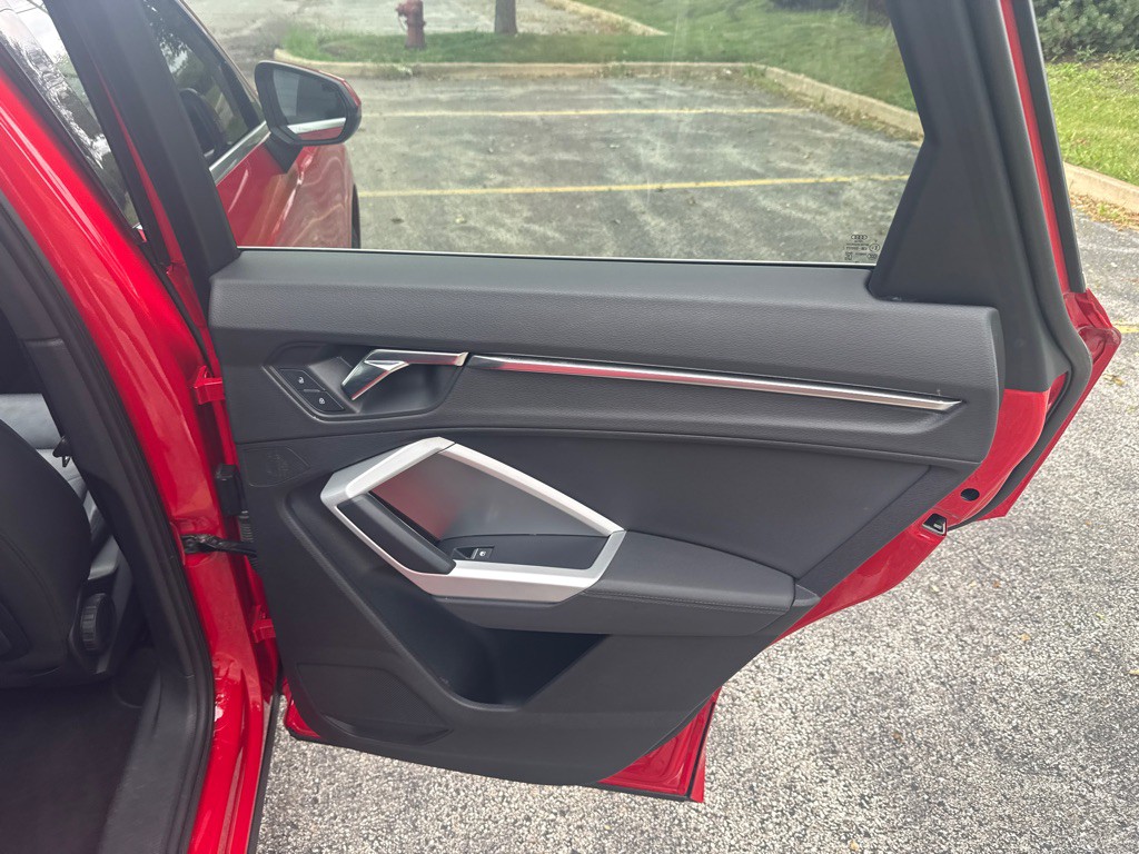 2020 Audi Q3 Image 15