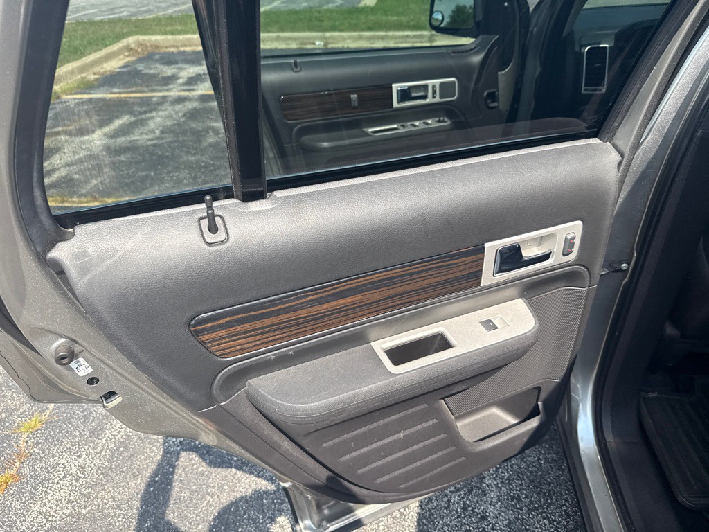 2008 Lincoln MKX Image 8