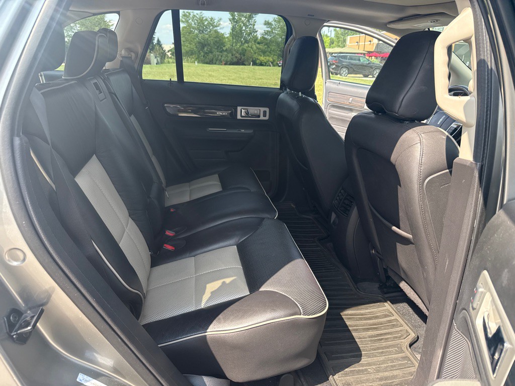 2008 Lincoln MKX Image 10