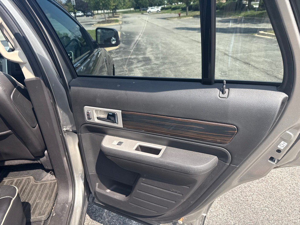 2008 Lincoln MKX Image 11