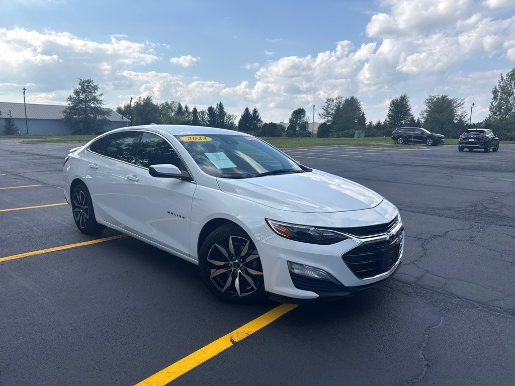2023 Chevrolet Malibu Image 18