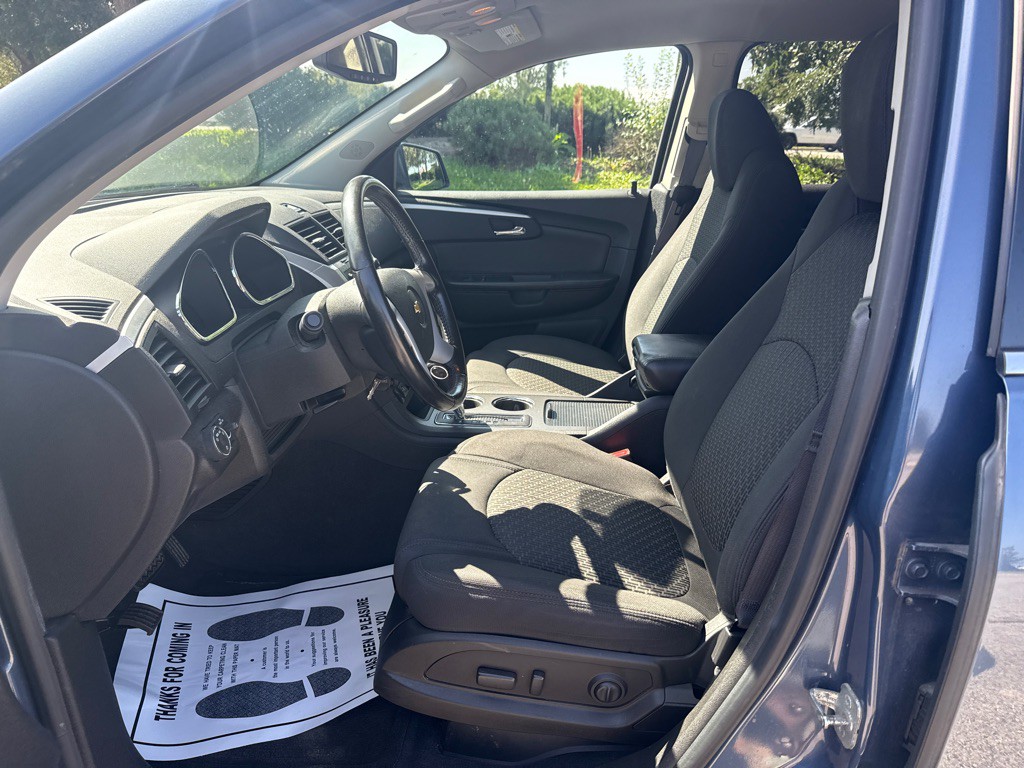 2012 Chevrolet Traverse Image 5