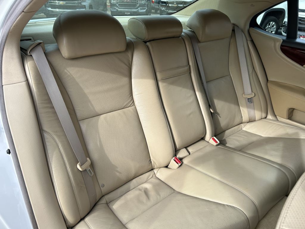 2009 Lexus LS 460 Image 22