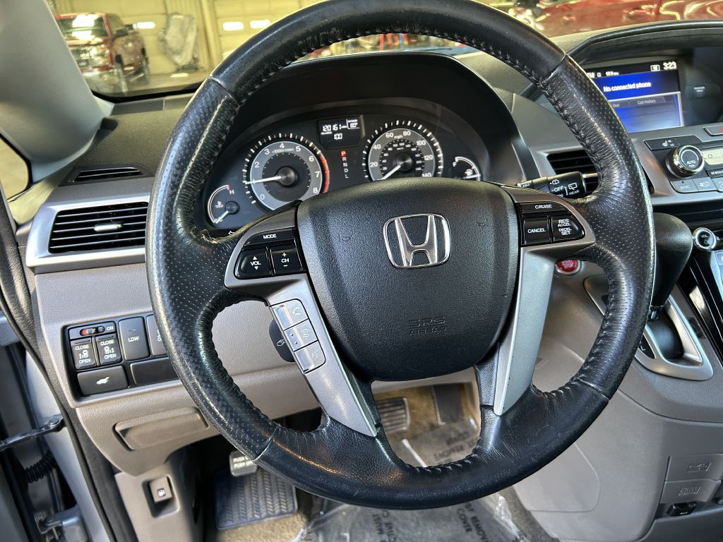 2017 Honda Odyssey Image 6
