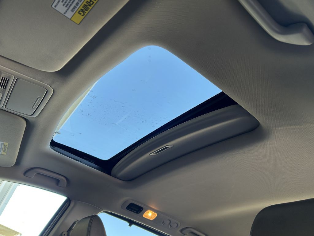 2017 Honda Odyssey Image 9