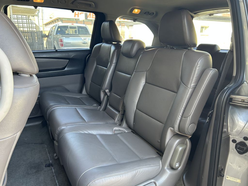 2017 Honda Odyssey Image 12