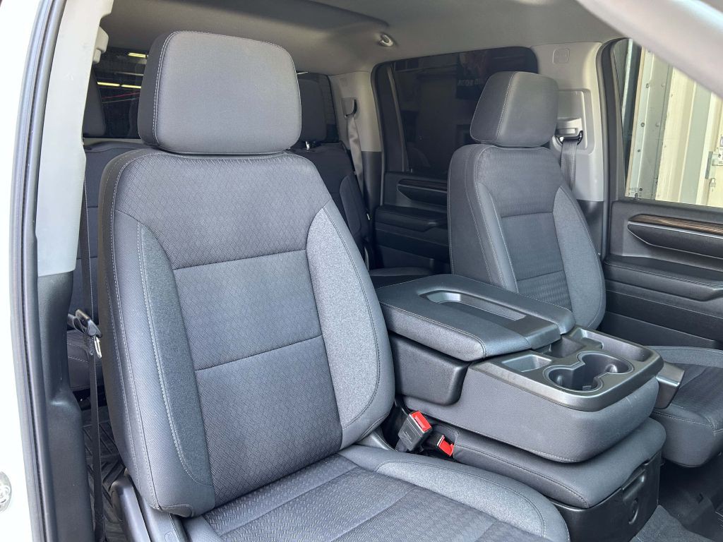 2024 Chevrolet Silverado 1500 Image 14