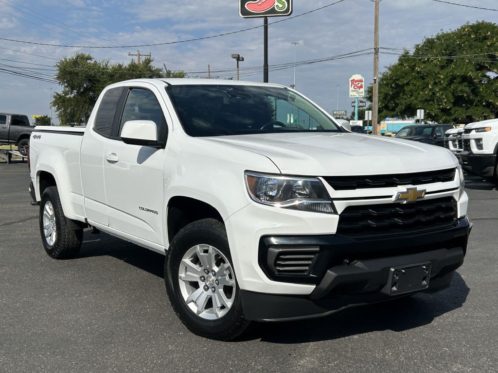 2022 Chevrolet Colorado Image 2