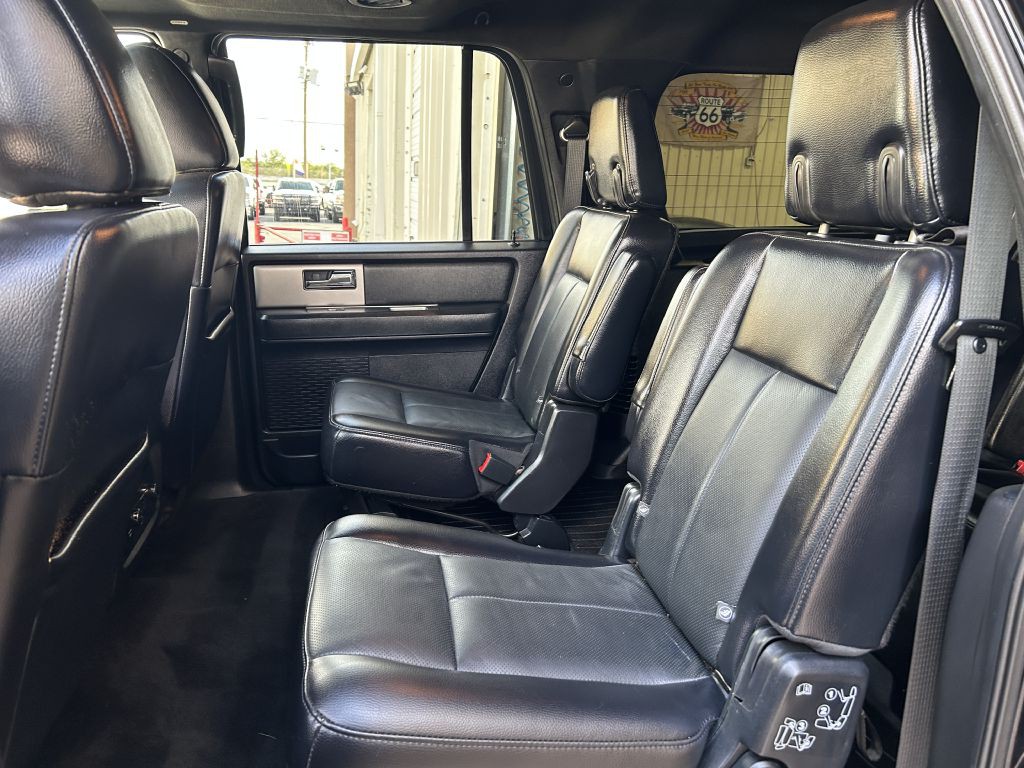 2017 Ford Expedition Image 12