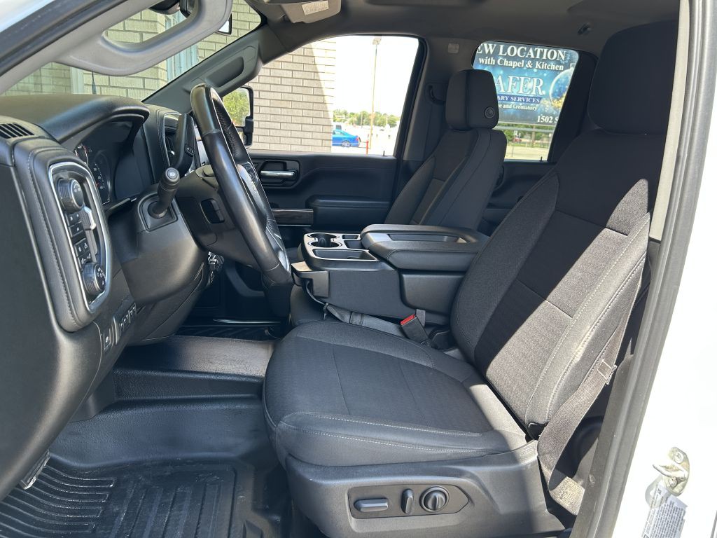 2022 Chevrolet Silverado 1500 Image 9