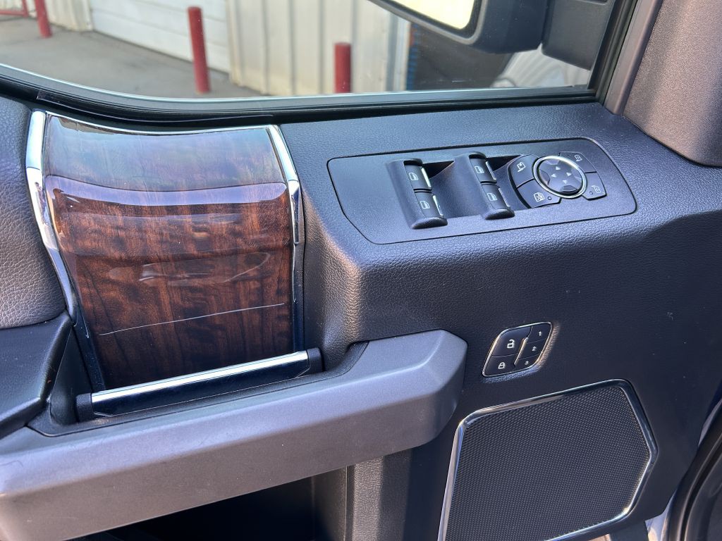 2015 Ford F-150 Image 3