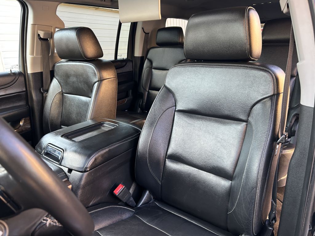 2018 Chevrolet Suburban Image 8