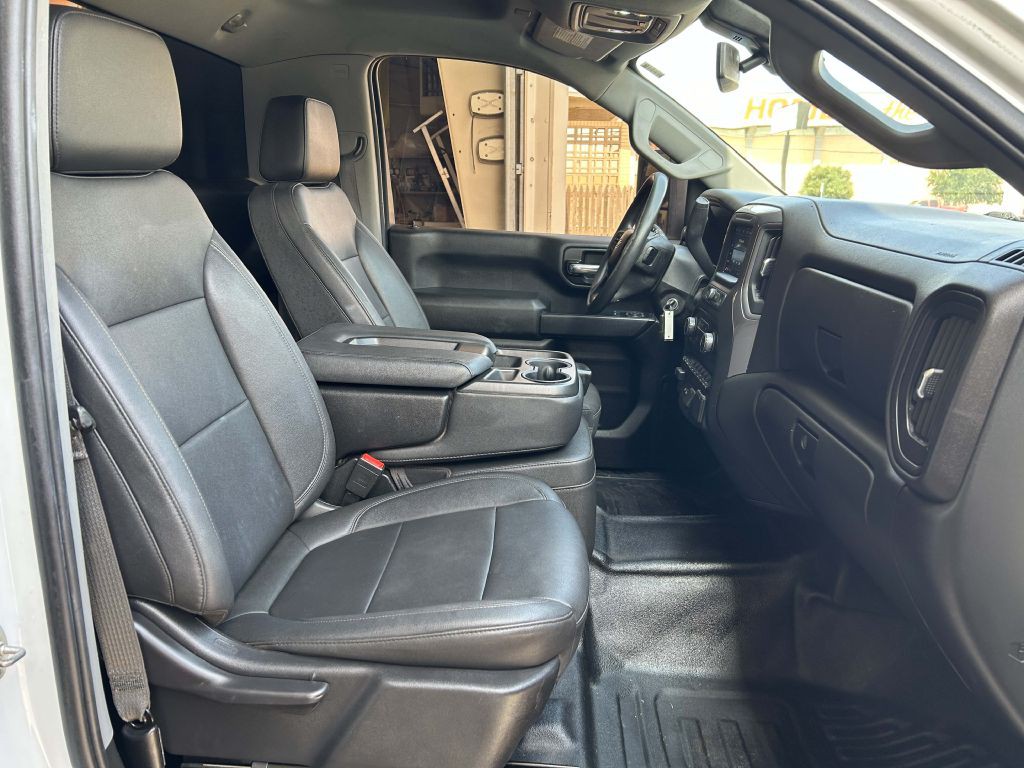 2022 Chevrolet Silverado 1500 Image 9