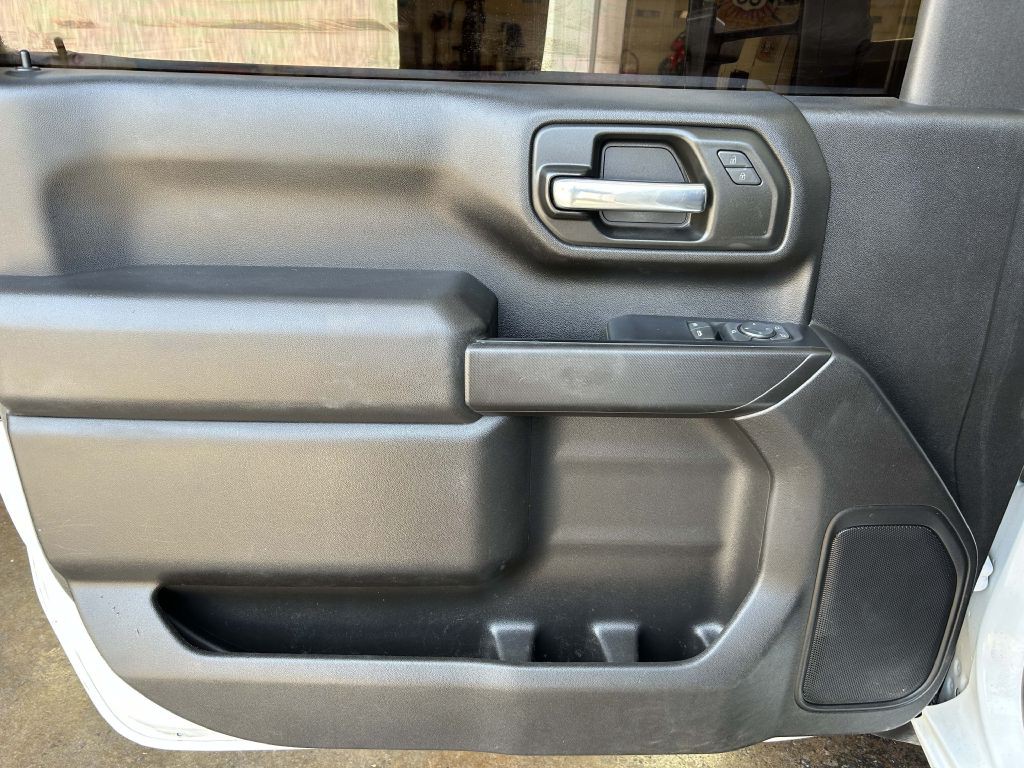 2022 Chevrolet Silverado 1500 Image 3