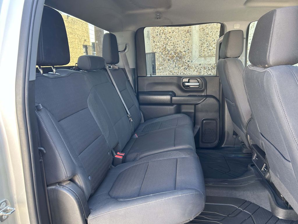 2023 Chevrolet Silverado 1500 Image 13