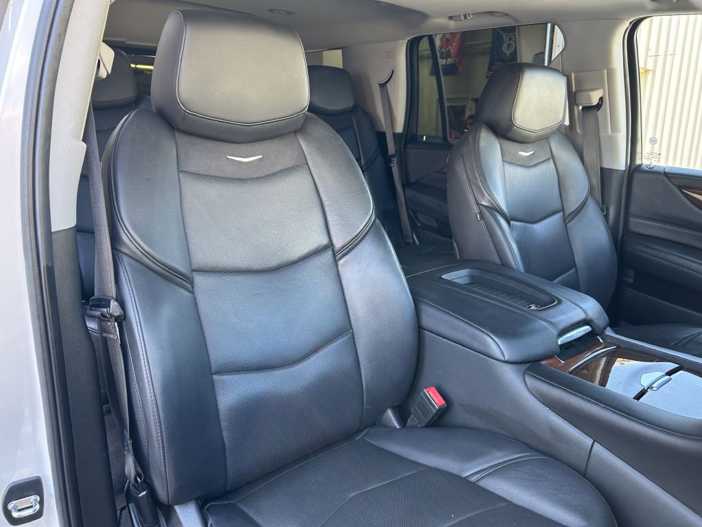2020 Cadillac Escalade Image 7