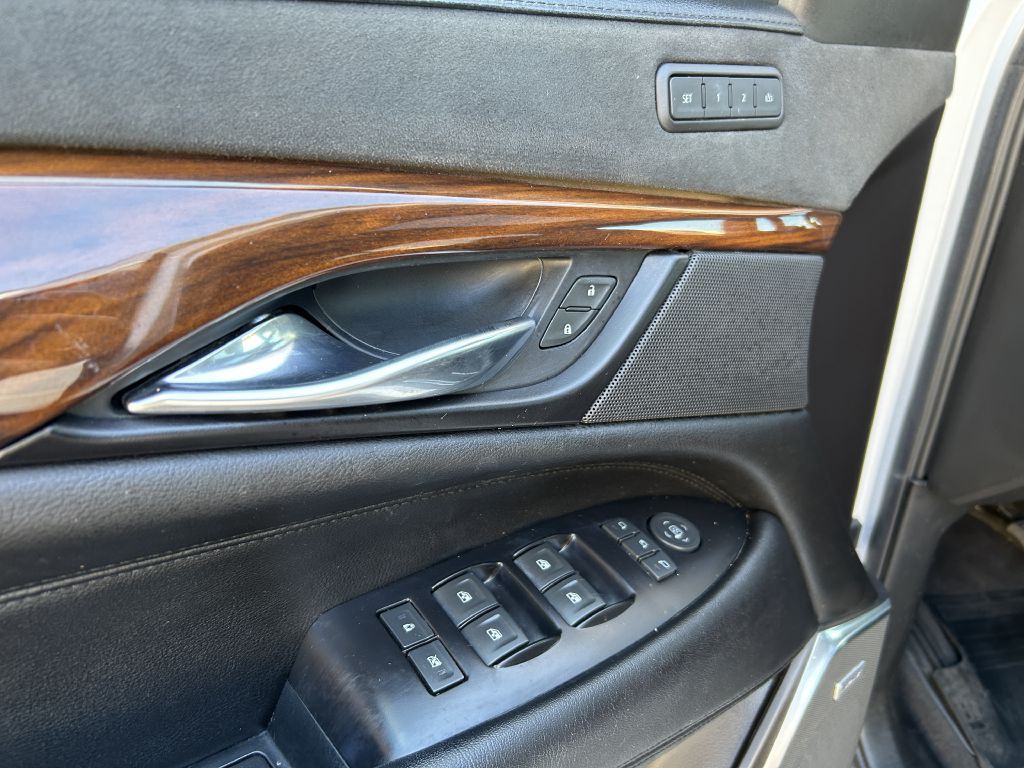 2020 Cadillac Escalade Image 11