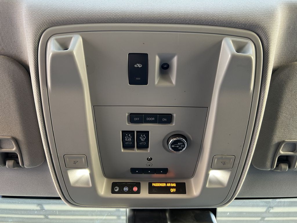 2020 Cadillac Escalade Image 16