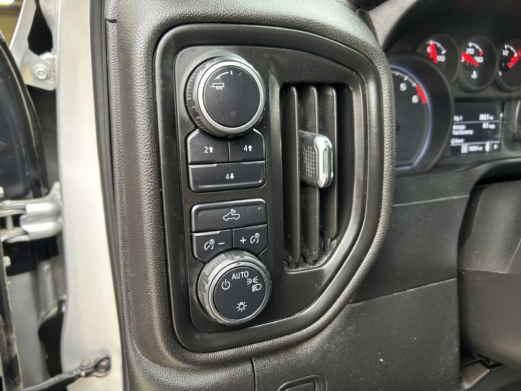 2022 Chevrolet Silverado 1500 Image 3