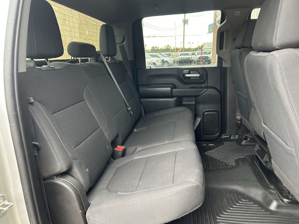 2022 Chevrolet Silverado 1500 Image 12
