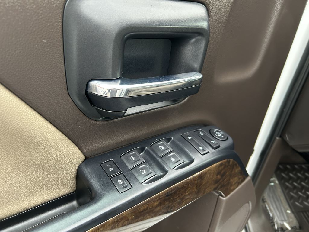 2018 Chevrolet Silverado 1500 Image 8