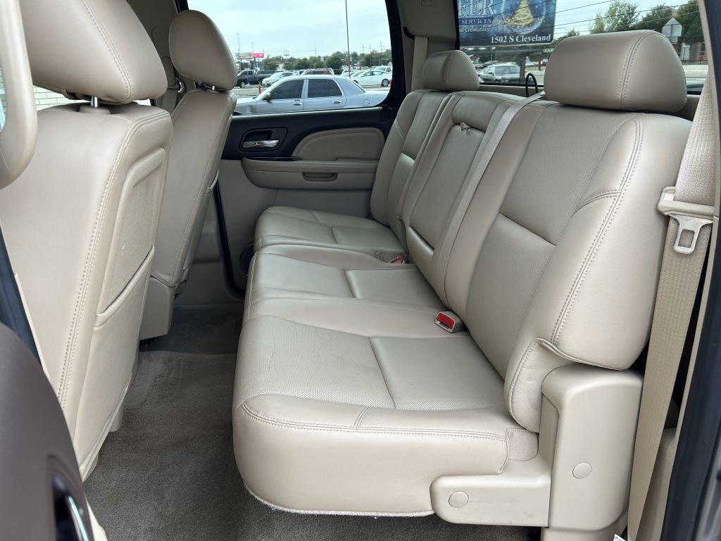 2013 GMC Sierra Image 17