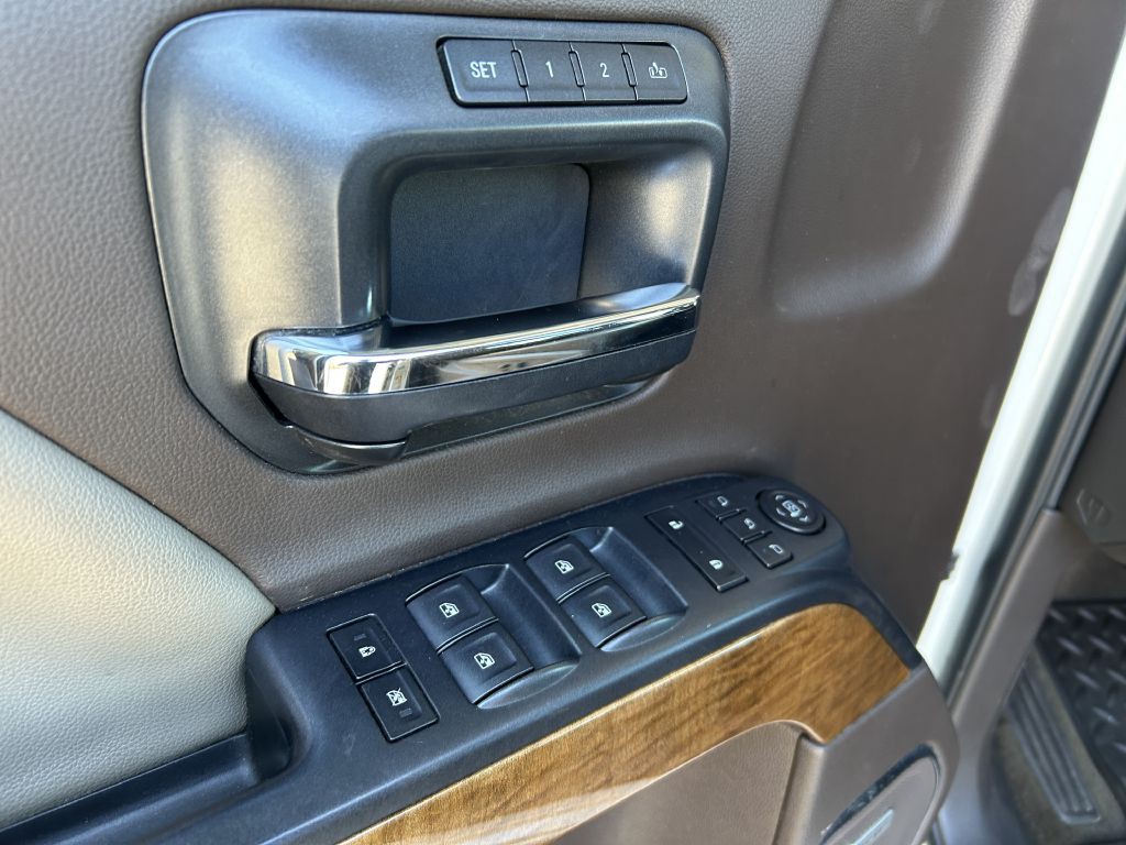 2014 Chevrolet Silverado 1500 Image 3