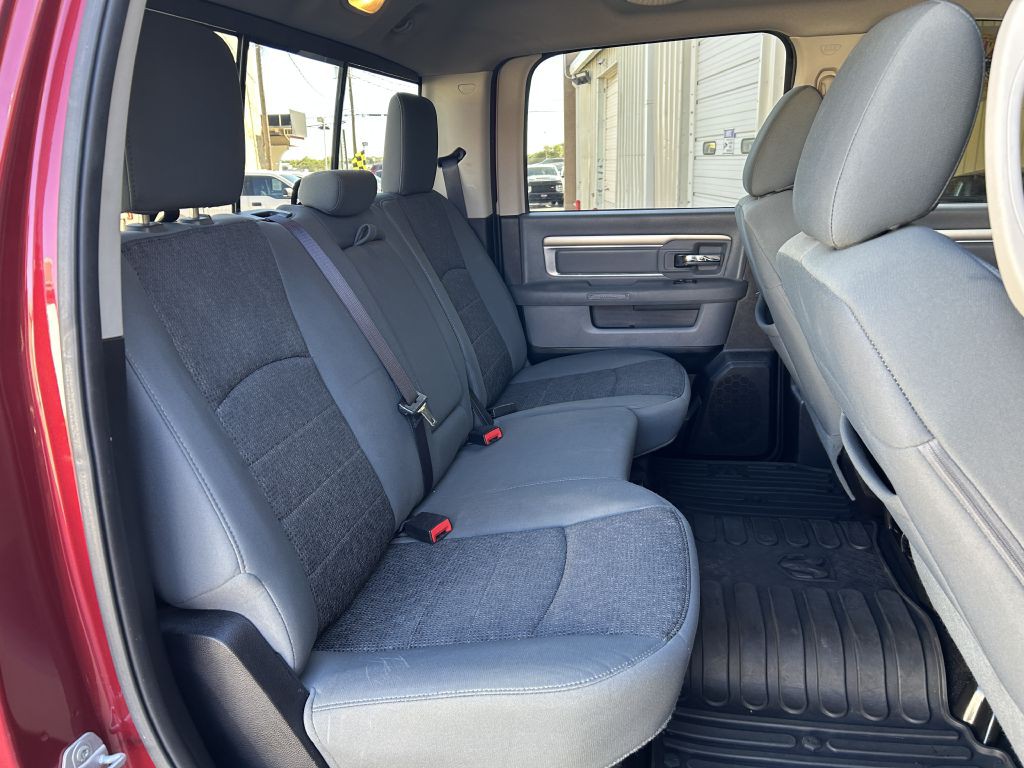2015 RAM 1500 Image 14