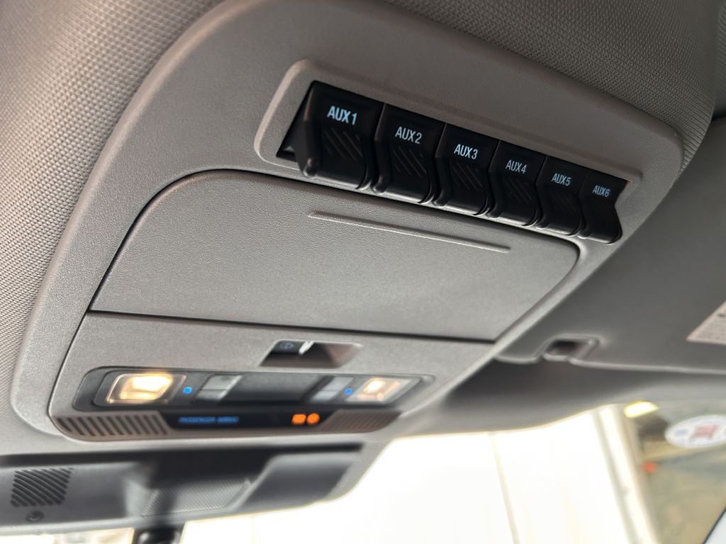 2023 Ford F-250 Image 9