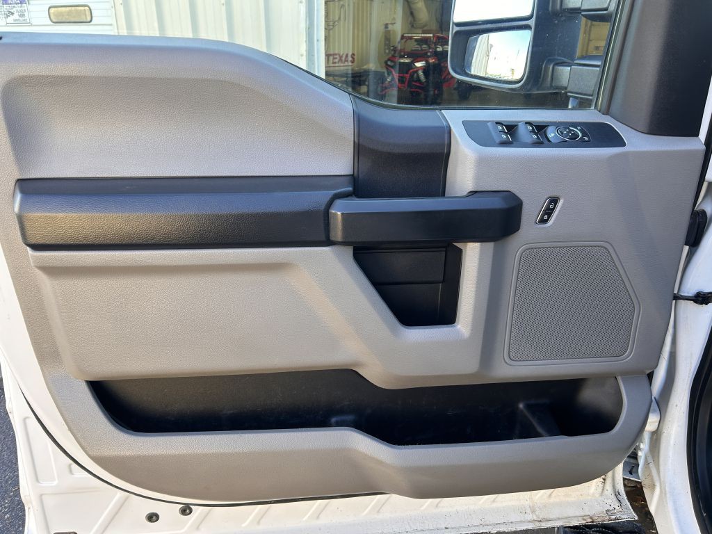 2019 Ford F-250 Image 3