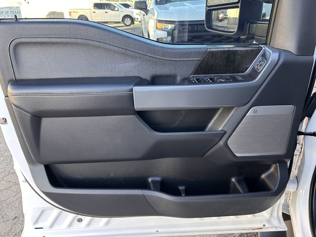 2022 Ford F-150 Image 2