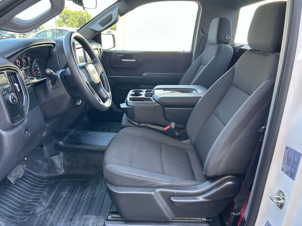 2024 Chevrolet Silverado 1500 Image 8