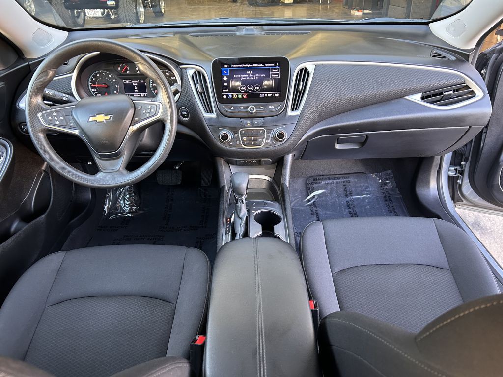 2023 Chevrolet Malibu Image 14