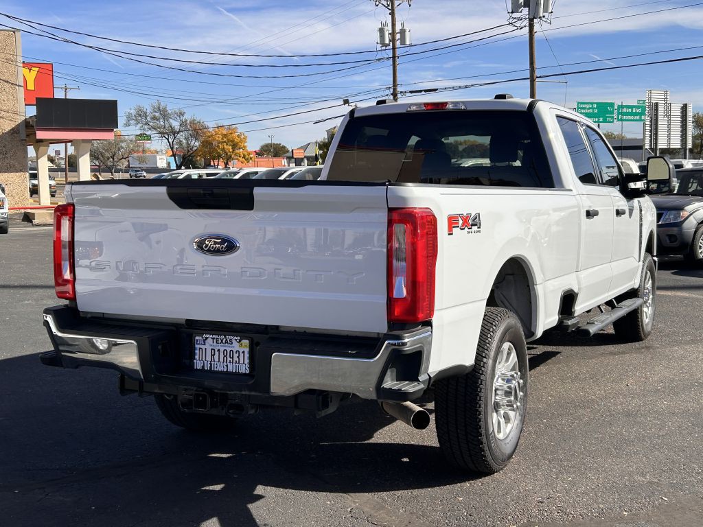 2023 Ford F-250 Image 23