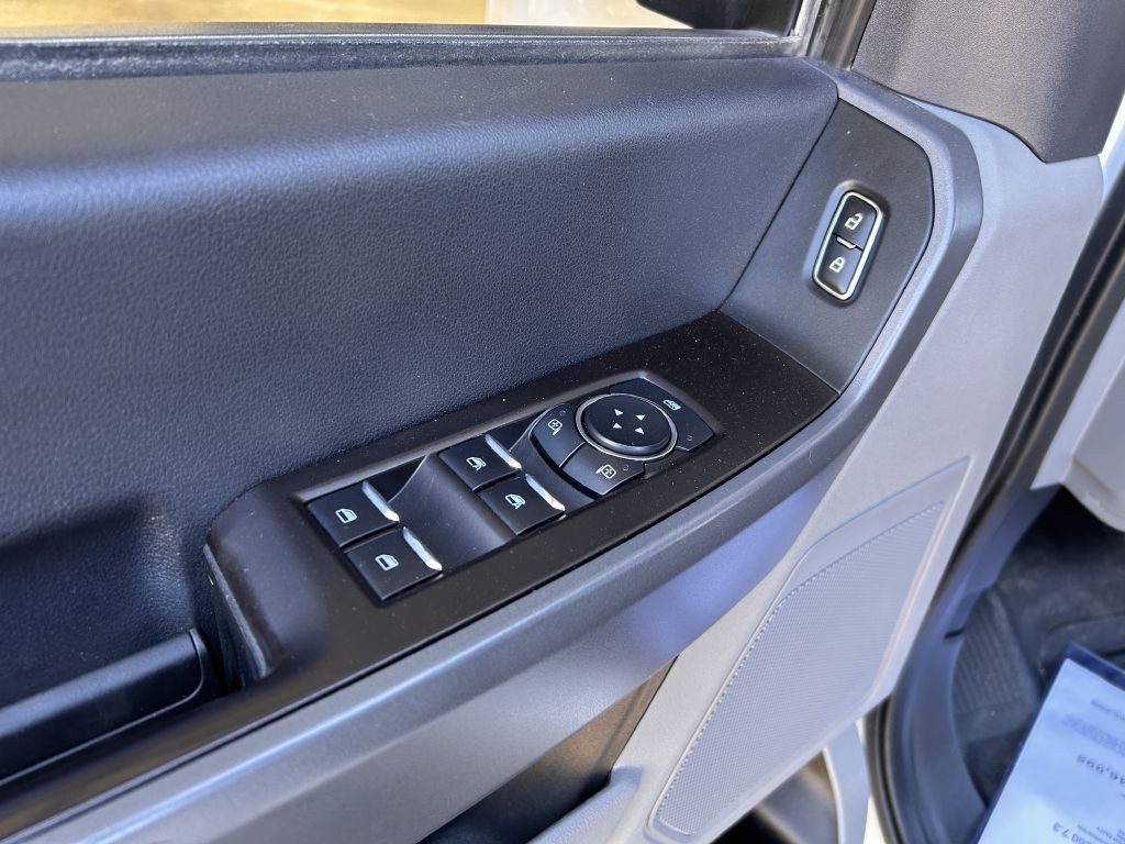 2023 Ford F-250 Image 4