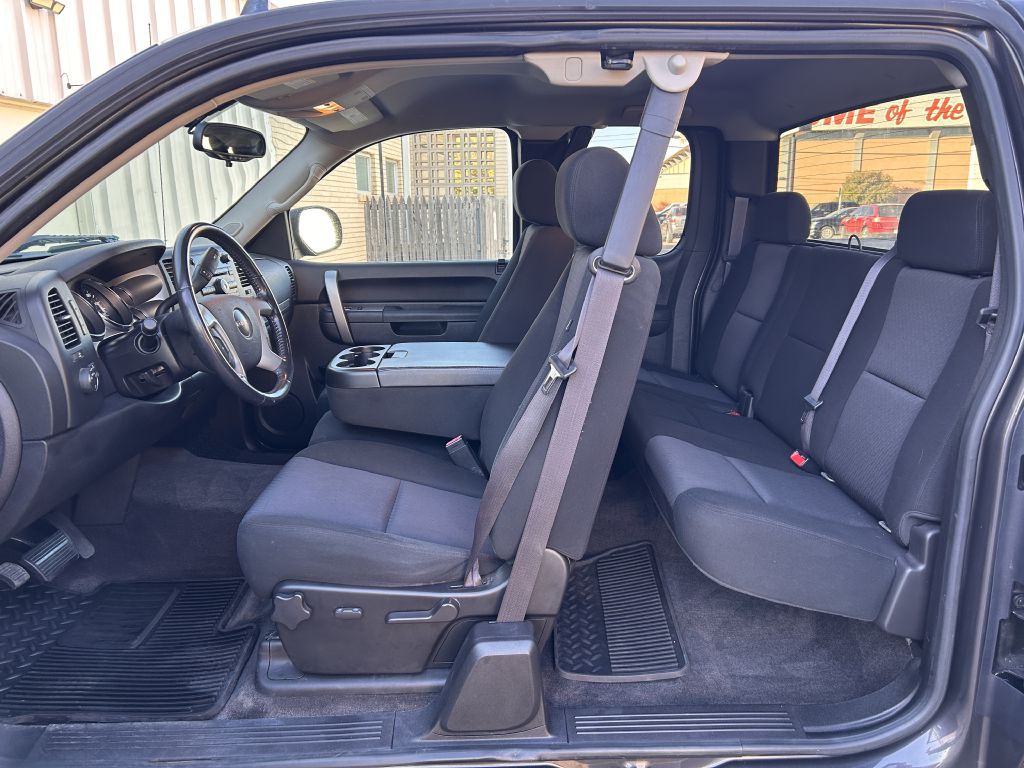 2010 GMC Sierra Image 11