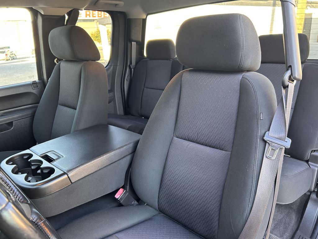 2010 GMC Sierra Image 12