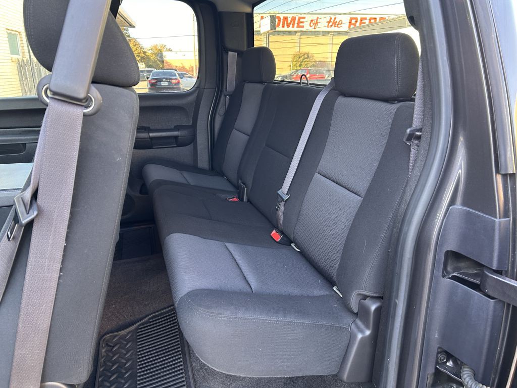 2010 GMC Sierra Image 13