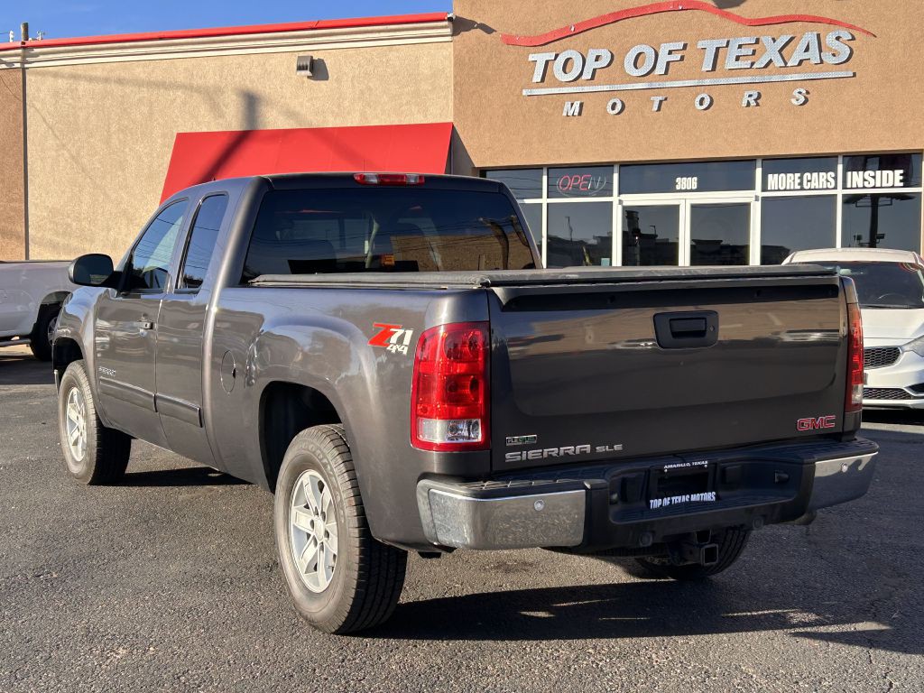 2010 GMC Sierra Image 17