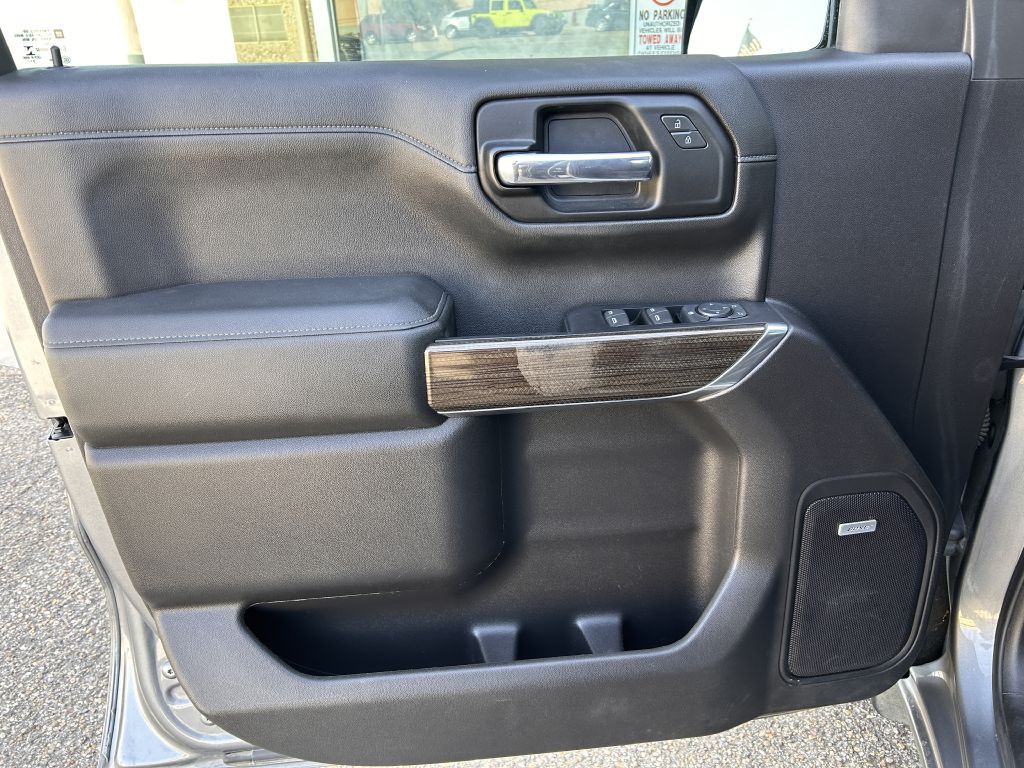 2022 Chevrolet Silverado 1500 Image 3