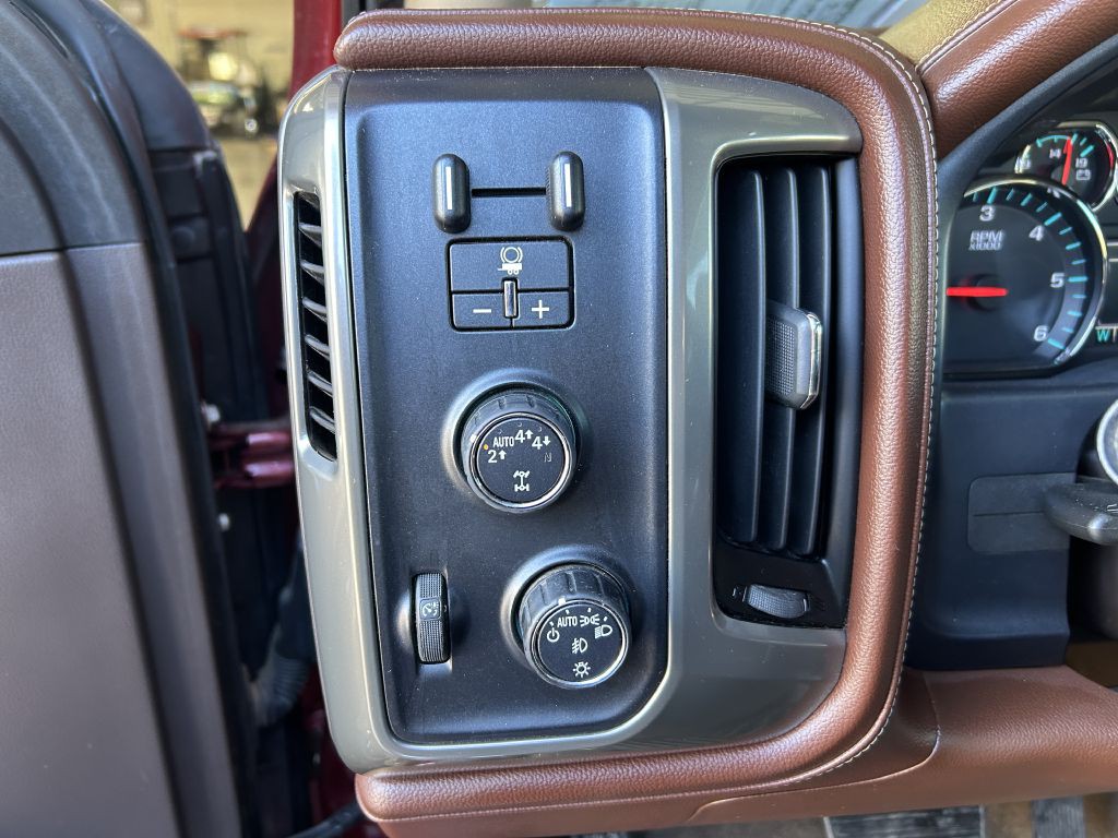 2017 Chevrolet Silverado 1500 Image 4