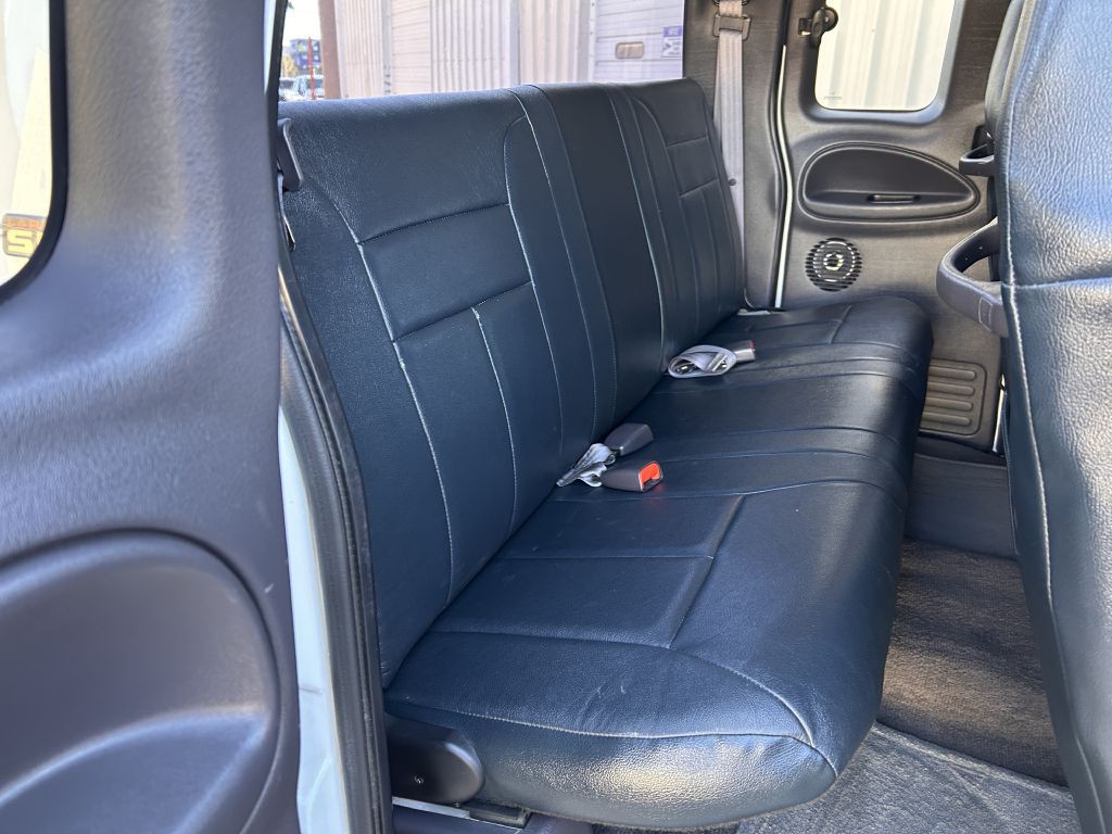 1999 Dodge Ram 2500 Image 11