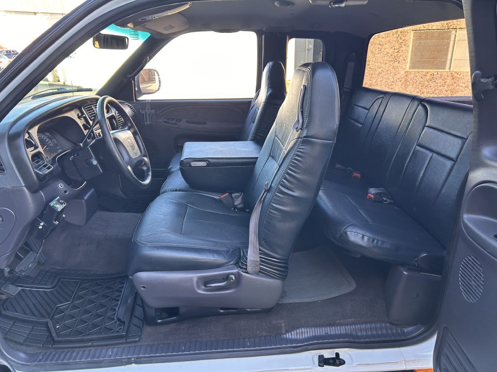 1999 Dodge Ram 2500 Image 7