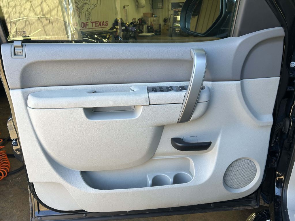 2012 Chevrolet Silverado 1500 Image 3