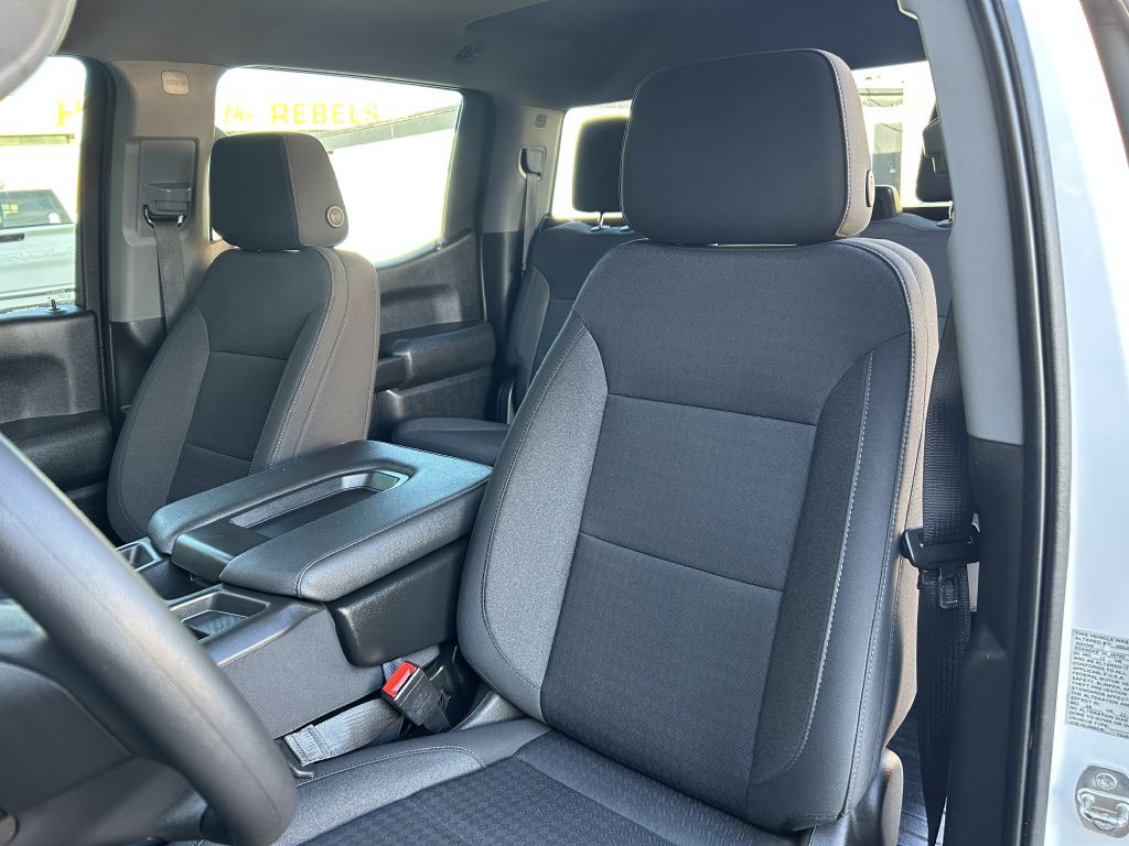 2022 Chevrolet Silverado 1500 Image 11